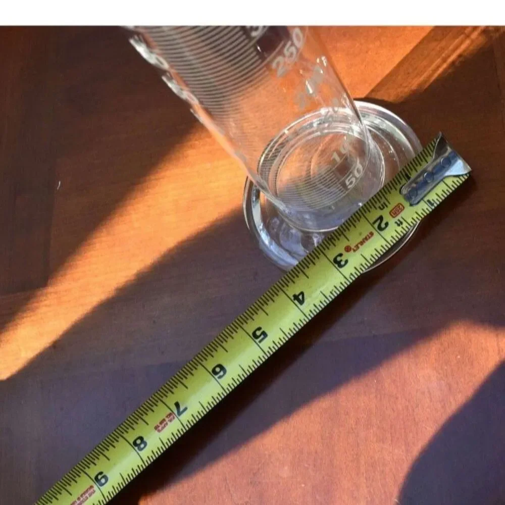 Borosilicate Glass Graduated Cylinder – 500 mL